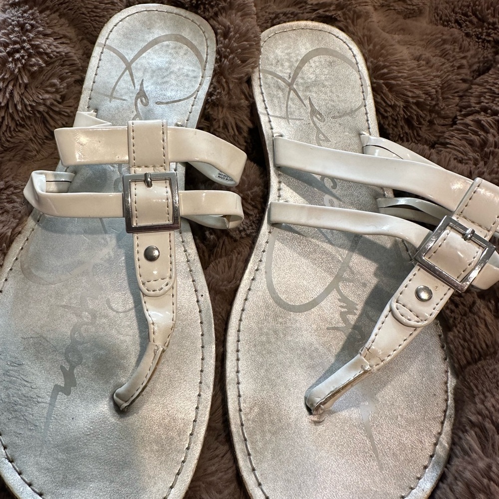 Jessica Simpson-Women's white Silver Sandals
